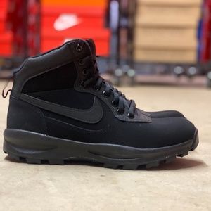 nike manoadome boots